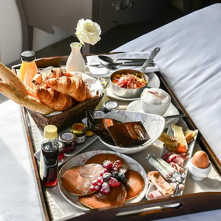 La Bastide Du Clos Des Roses - Teritoria Отель 4*