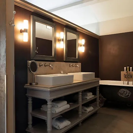 La Bastide Du Clos Des Roses - Teritoria Отель