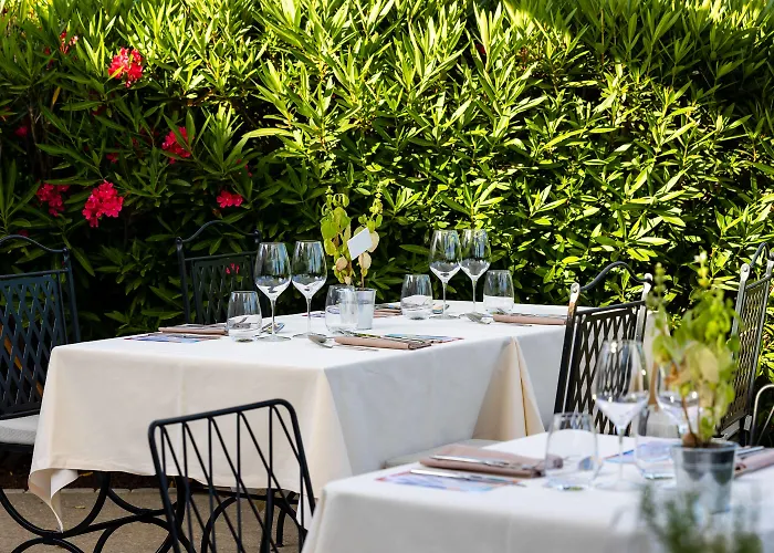 La Bastide Du Clos Des Roses - Teritoria Hotel 4*
